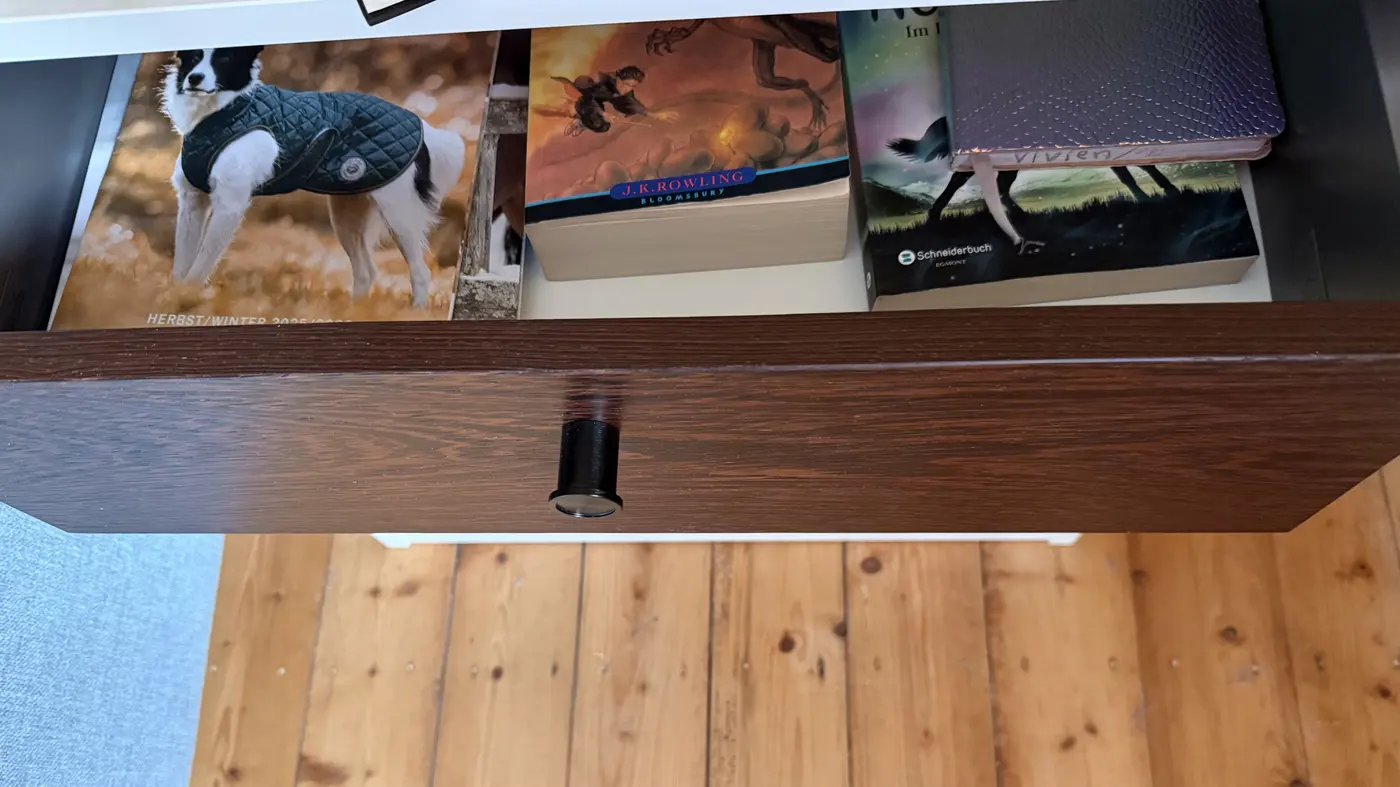 Nachtschränkchen passend zum Kleiderschrank - Ansicht 3